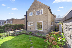 Photo 27- click for photo gallery